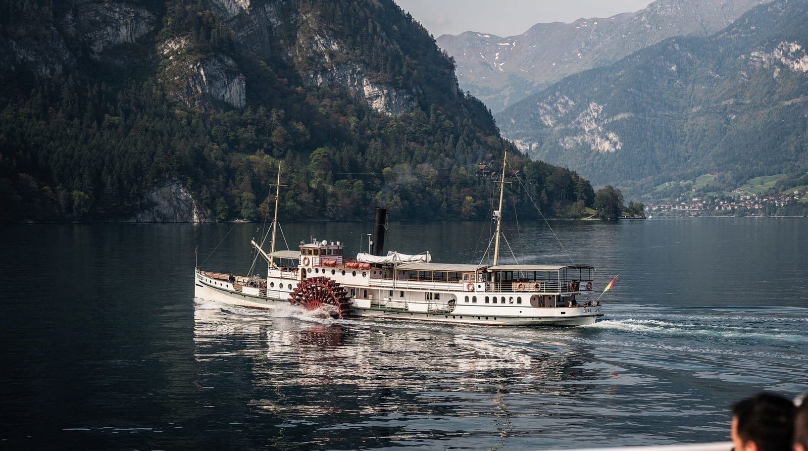 Lake Lucerne: steamers, the Rütli meadow and the Bürgenstock lift