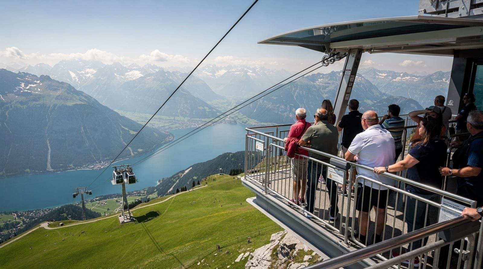 Stans and the Stanserhorn: the open-top CabriO cable car