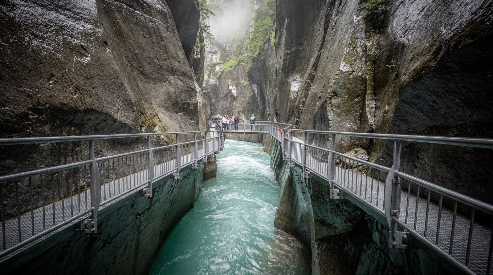 Gola dell'Aar e cascate di Reichenbach: la camminata, i due ingressi e la funicolare