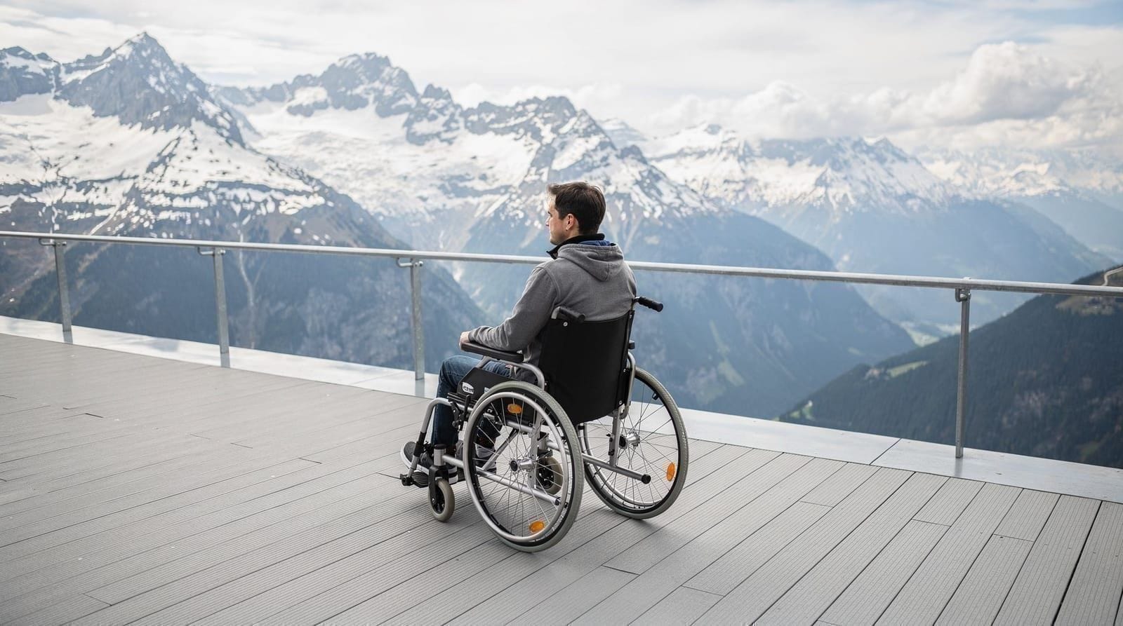 Accessibility in the Jungfrau region: lifts, trains, trails and toilets