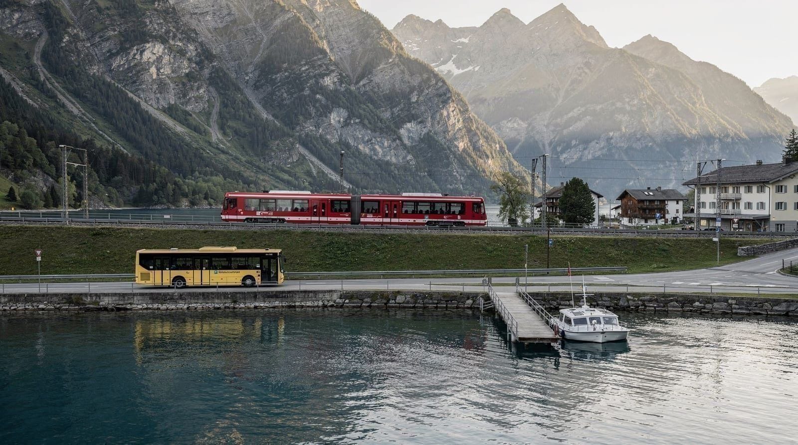 Trains, buses and boats around Interlaken