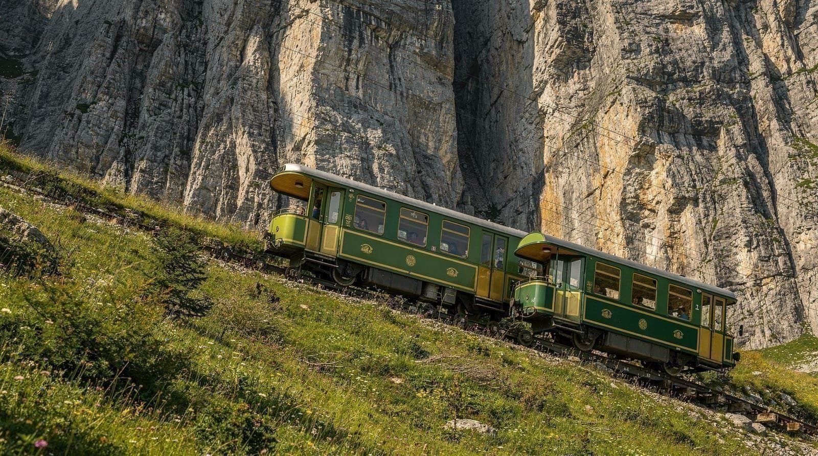 La Wengernalp Railway: da Lauterbrunnen a Grindelwald a cremagliera